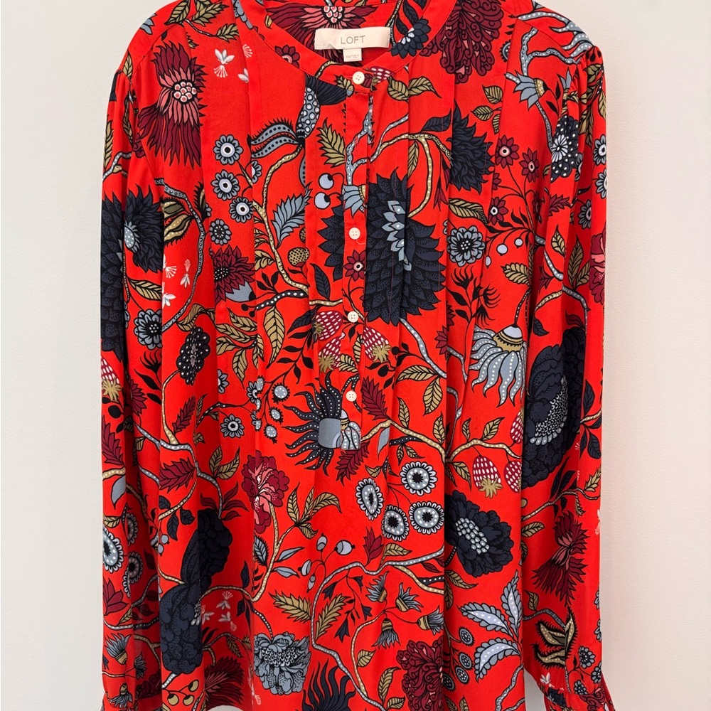 LOFT Vibrant Floral Top